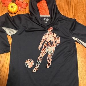Hooded t shirt